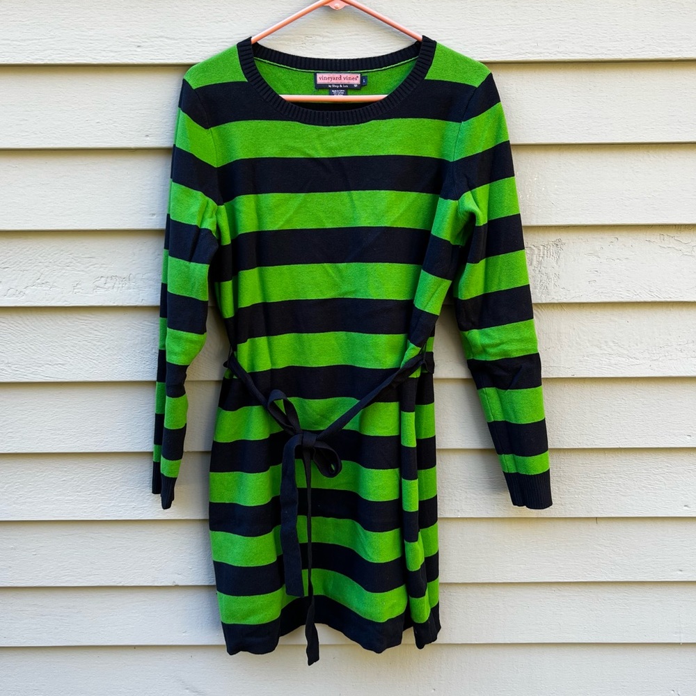EUC Vineyard Vines Sweater Dress